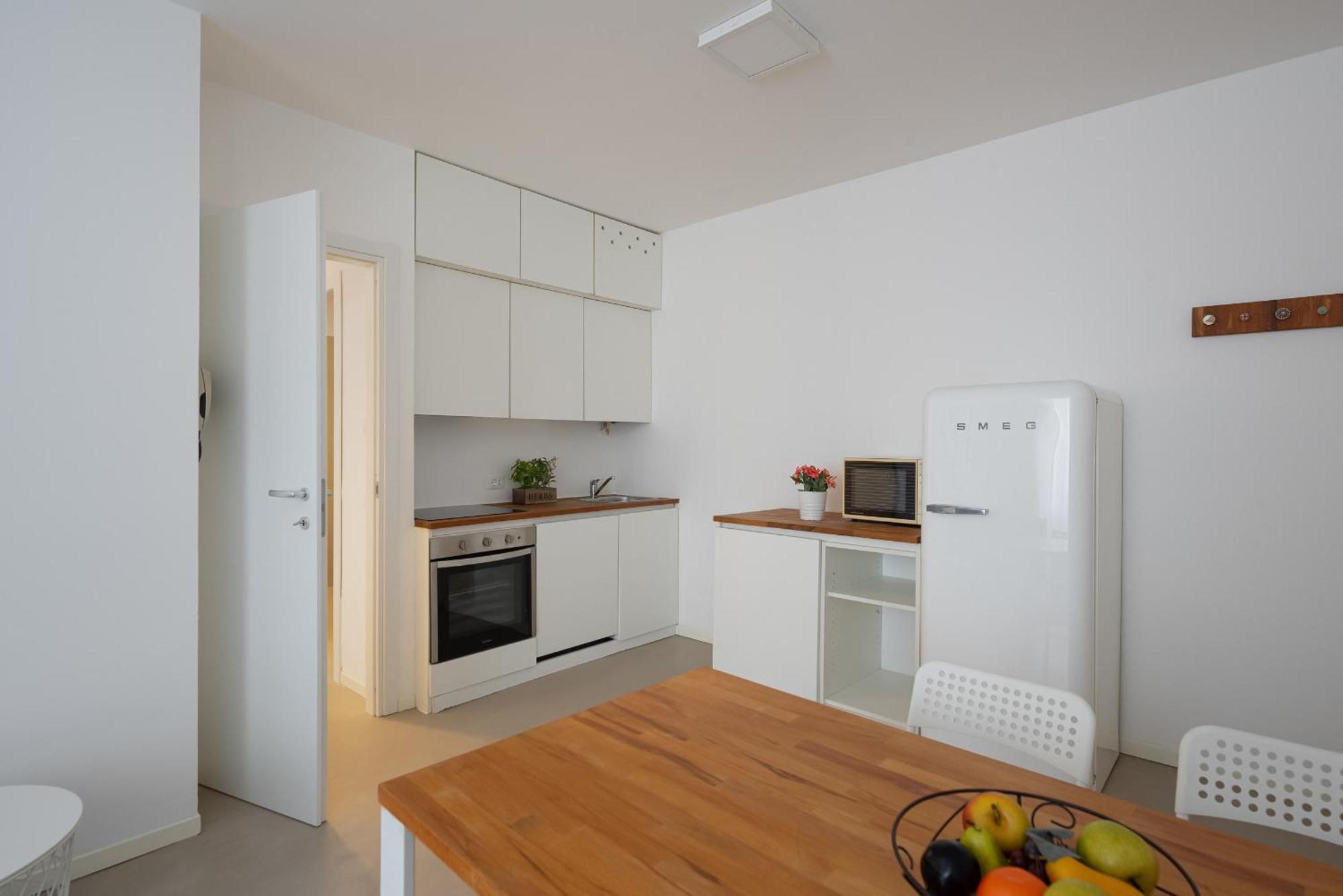 Residence Orti Apartments By Wonderful Italy Сало Экстерьер фото